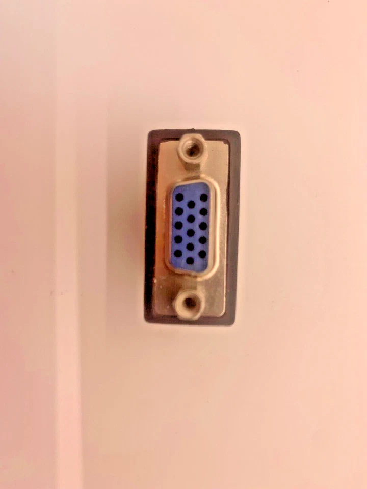 Lot of 2x EVGA 203-AD-EV01-R1 DVI-I (male) to VGA (female) DB-15 Adapter - Image 2 of 3