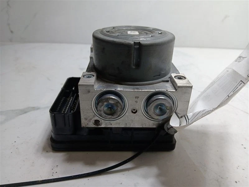 2020-2023 Ford Transit Connect Anti Lock Abs Brake Pump Module Assembly OEM - Image 2 of 4