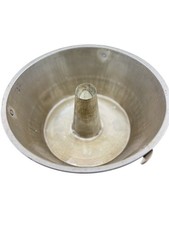 Vintage Aluminum ONE Piece Angel Food Tube Cake Baking Pan 10x4" Cooling Tabs