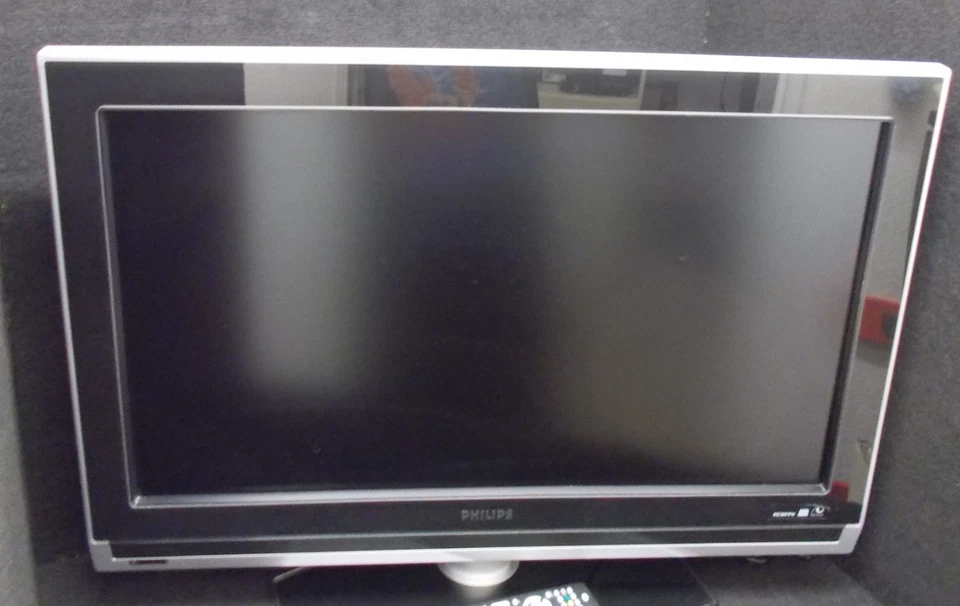 Philips 31 1/2in (32'') Digital-Breitbild-Flachbildfernseher 32pfl7572d/10 - Image 2 of 4