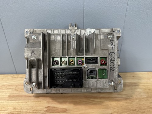19 2019 Jeep Cherokee Radio Receiver 8.4" Display Navigation Satellite OEM - Picture 9 of 14