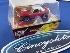 Auto World XTraction Ultra-G HO Slot Car Dodge Challenger Red/White