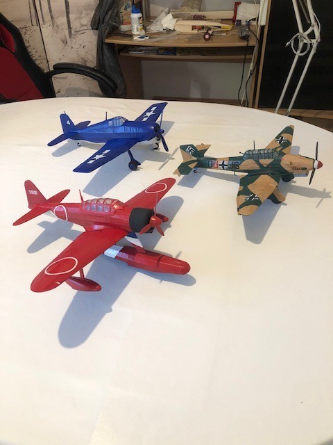 Avions WW2 Marque Guillow's lot de 3 répliques 40 cm en bois à l'unité ou en lot