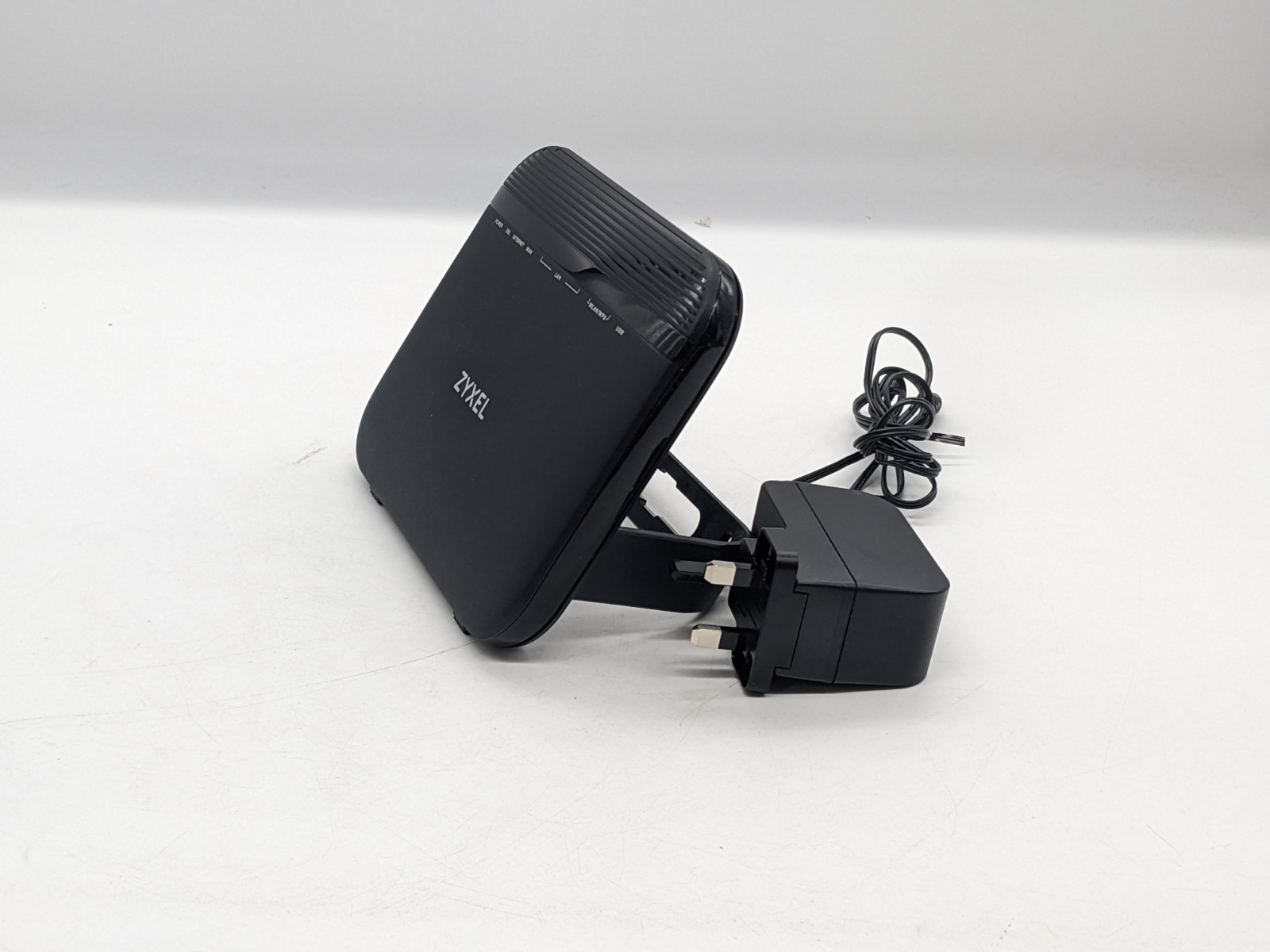 Zyxel VMG3925-B10C wireless AC/N VDSL2 gateway modem router black