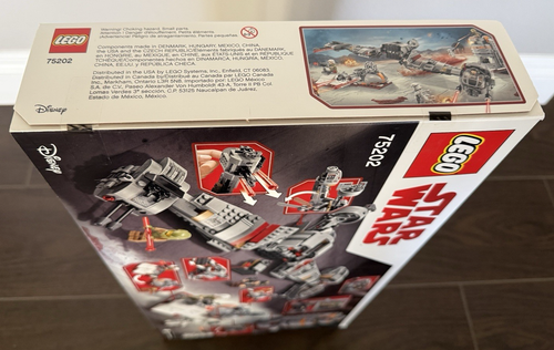 LEGO Star Wars: Defense of Crait (75202) Neu & Versiegelt - Bild 8 von 9