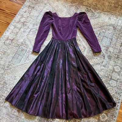Laura Ashley Vintage 80s 90s Purple Velvet Floral Taffeta Party Dress Size 6 EUC