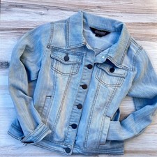 New - Kids size Medium - Denim jacket - light wash- Kids Jean Jacket