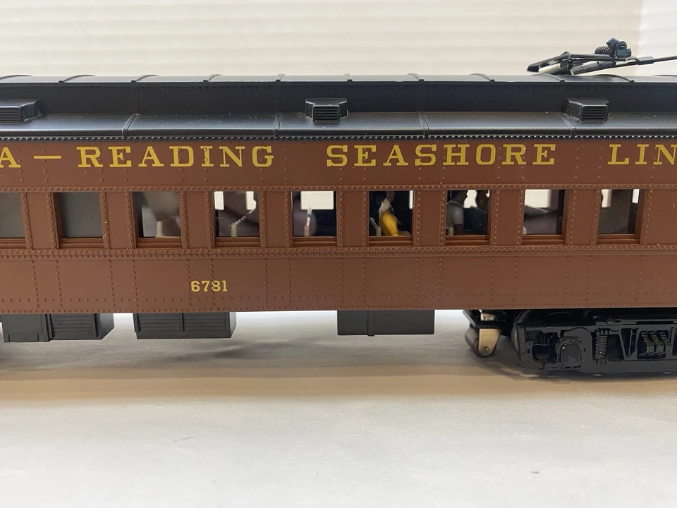 K-line calibre O 15” PRSL interurbano alimentado y maniquí. Sonido e interiores. 2 coches. Foto 4 de 4