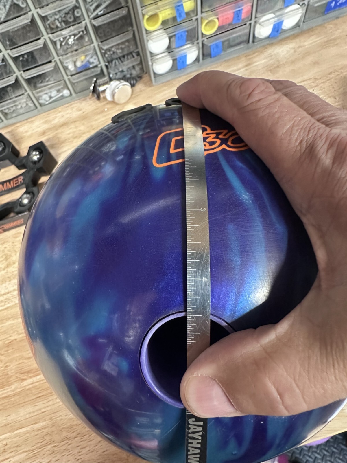 USED - Bowling Ball - 15lb Columbia "KABOOM" - DRILLED WEIGHT 14lb 10oz thumbnail 8