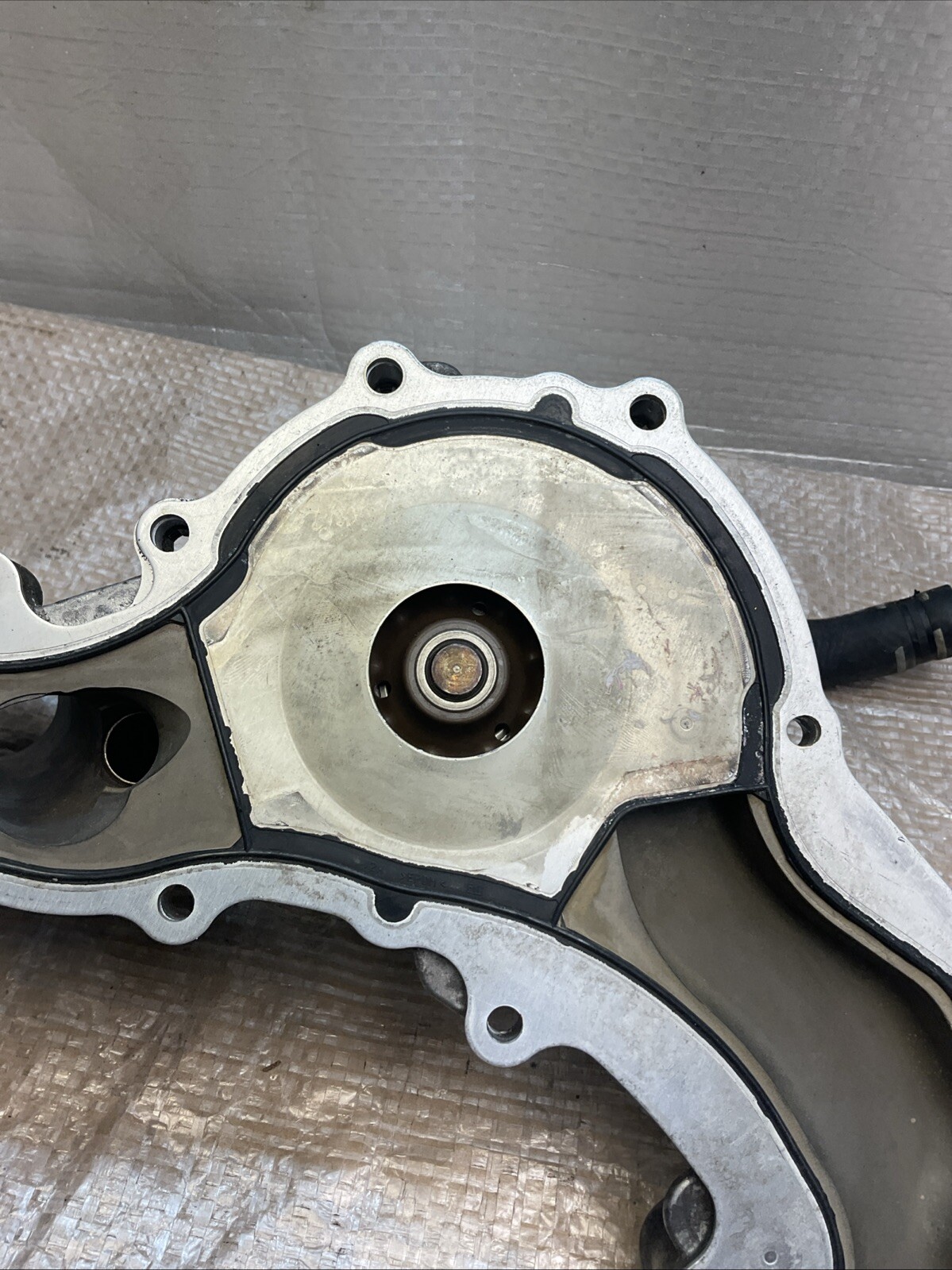 2014-2019 MASERATI QuattroPorte 3.0L V6 WATER PUMP W/ PULLEY OEM 36k Miles
