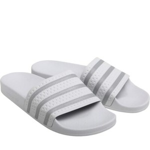 Adidas Originales Adilette Mujer diapositivas Sandalias Tamaño 13 Nube  Blanco/Gris | eBay