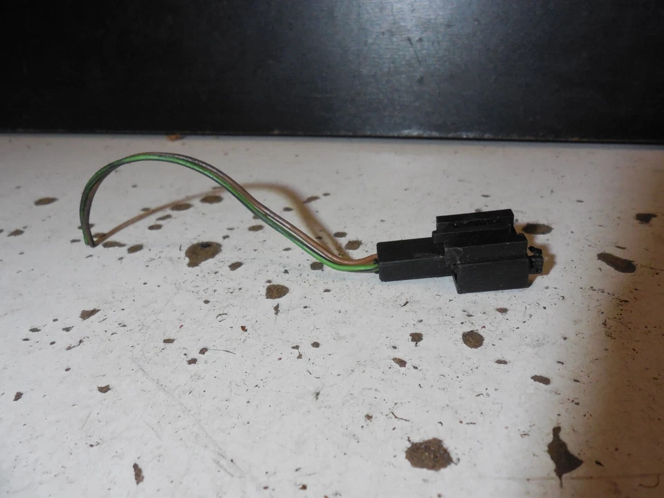 Electric Mirror Wiring Connector 1J0973332A 03-19 Audi A3 Volkswagen Beetle - Image 4 of 4