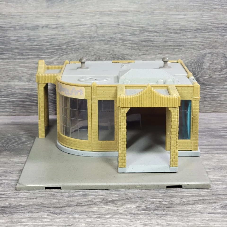 Disney Pixar Cars Ramone's House of Body Art Playset Incomplete Fold Out H7683 - Image 3 of 4