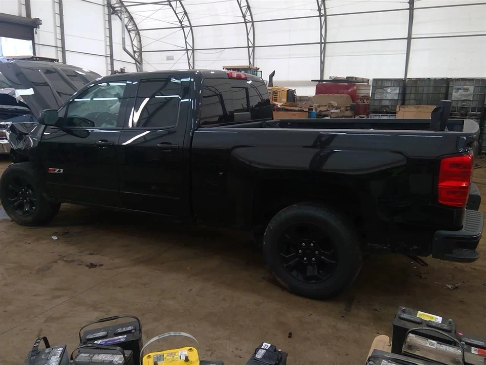 Brake Master Cylinder Fits 15-20 ESCALADE 6858489 - Image 3 of 4