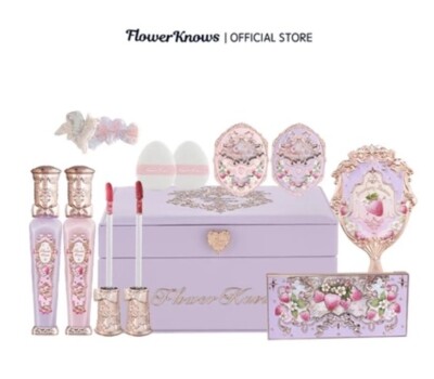 Flower Knows Strawberry Roco Purple Flower Pattern Gift Set is a New Year's gift