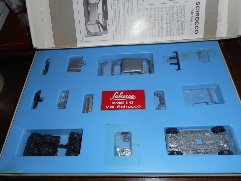SCHUCO MONTAGE MODELL VW SCIROCCO SCALA 1/43 KIT COMPLETO, CONDIZIONI AM/M. - Immagine 3 di 4