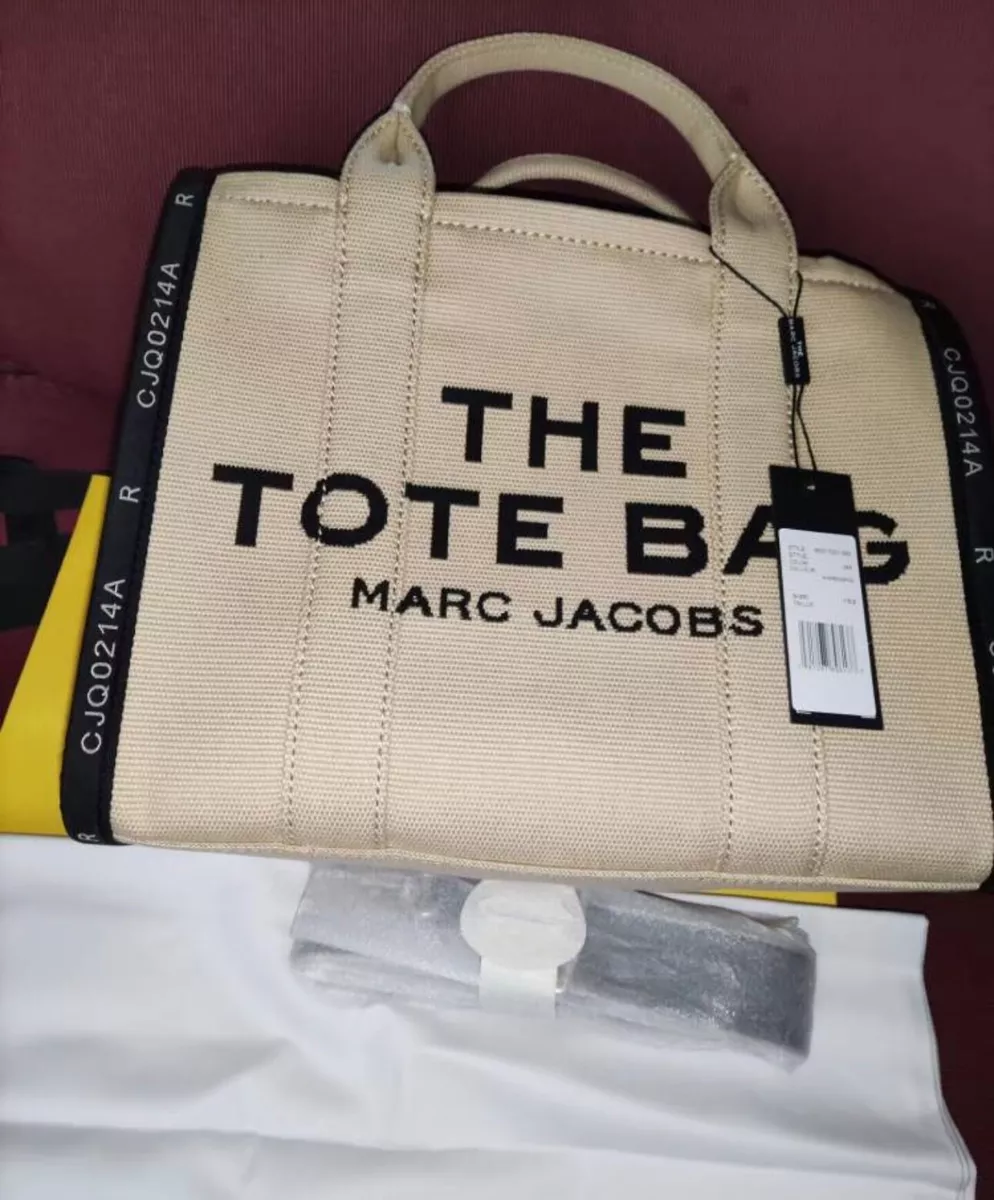 The Medium Canvas Tote Bag in Beige - Marc Jacobs