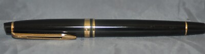 Waterman Expert Gloss Black & Gold Trim Fine Nib Fountain Pen S0960270