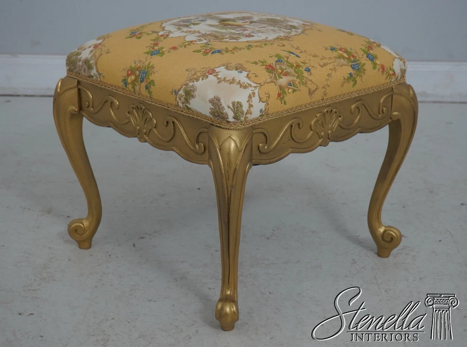 L64639EC: Par de taburetes recién tapizados estilo francés acabado dorado Foto 3 de 4