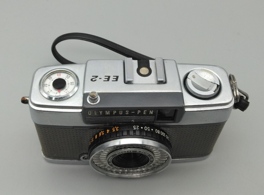 OLYMPUS PEN EE-2 D.Zuiko f=2.8cm 1:3.5 Half Flame 35mm Film Camera