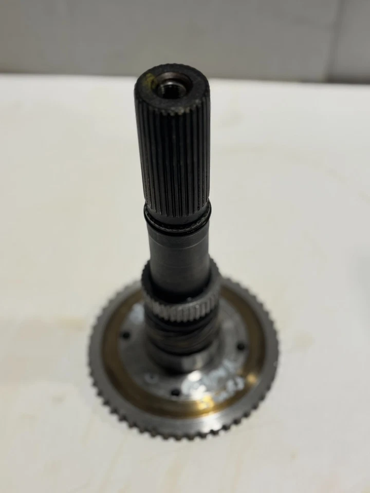 1990 GMC / CHEVY TH400 TURBO 400 AUTO TRANS OUTPUT SHAFT RWD C PICKUP - Image 3 of 4