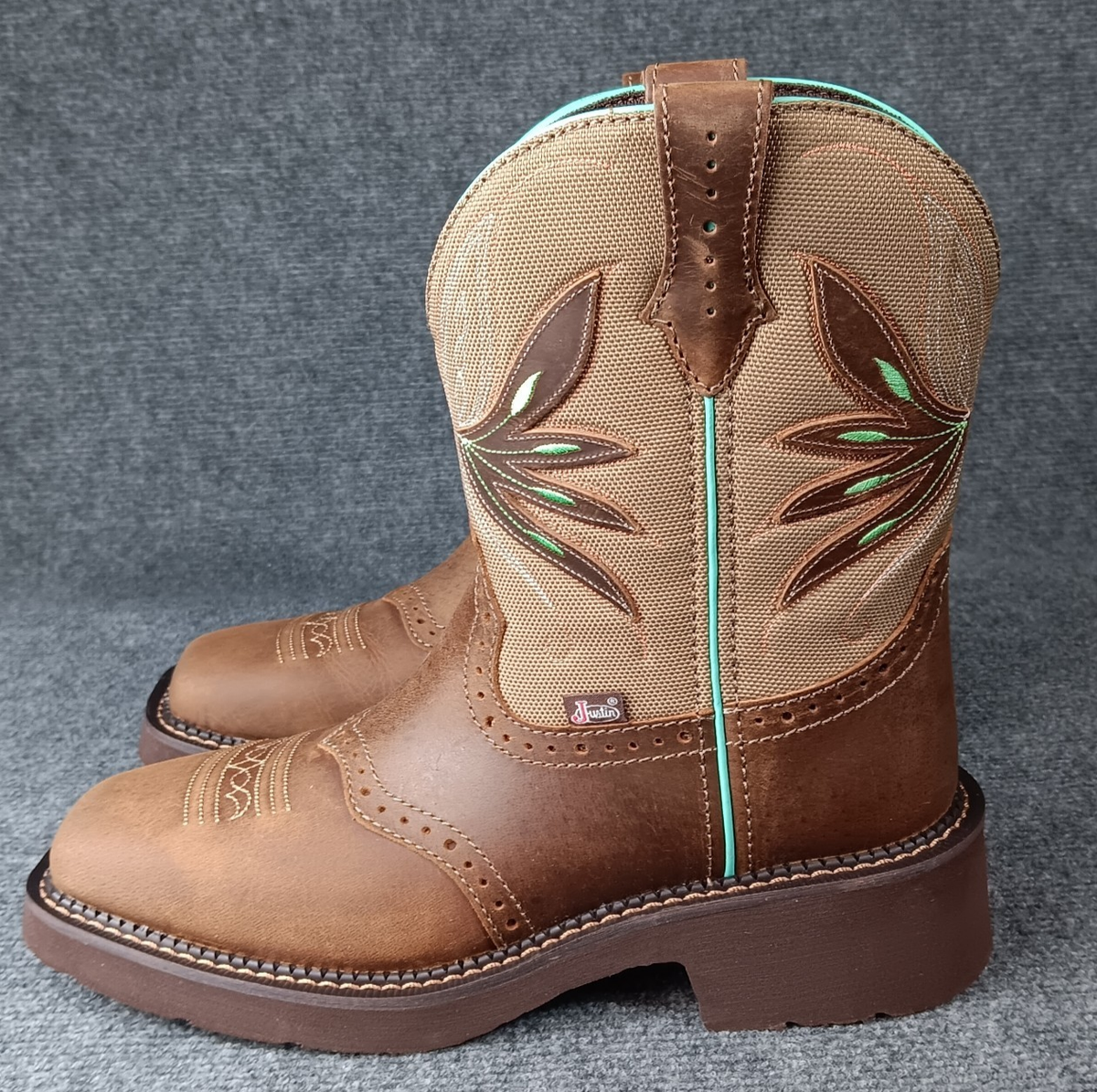 Justin Nettie Brown Water Buffalo GY9536 Square Toe Women