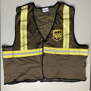 Authentic UPS Uniform Seasonal Helper Reflective Vest Wear Guard Costume