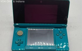 Nintendo 3DS Aqua Blue Handheld Console CTR-001 with 2 Styluses