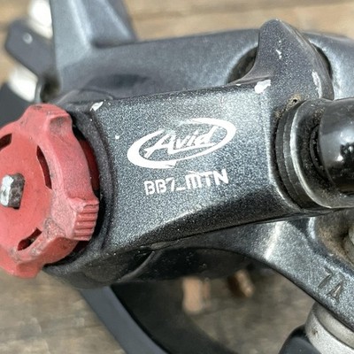 Avid BB7 MTN Mechanical Disc Brake Caliper Rear 160mm R Black MTB