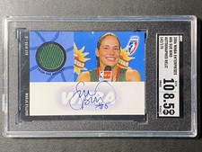 2006 Rittenhouse WNBA Case Toppers Sue Bird #AR6 Auto Relic /175 SGC 8.5