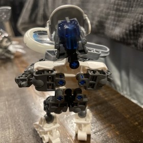 LEGO BIONICLE 8611,8609 And 8612