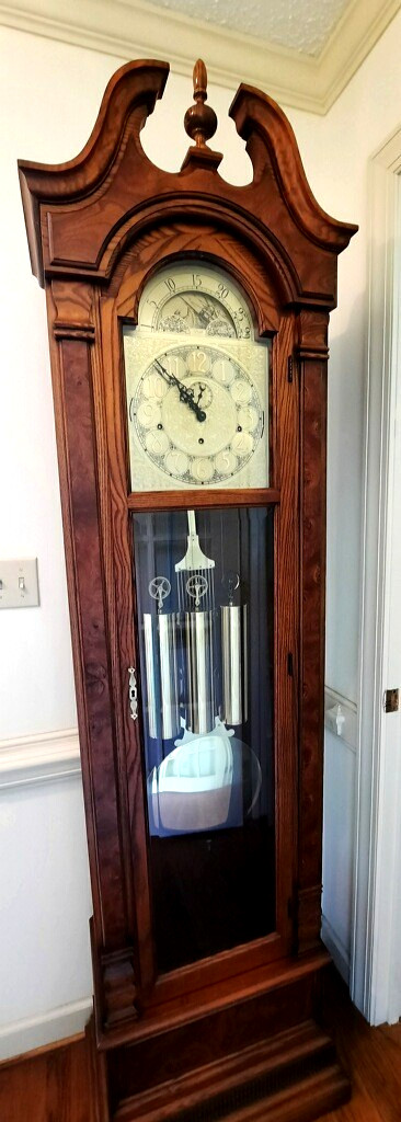 Clock Repair DVD Video - Kieninger 82K Grandfather Clock Movement Repair