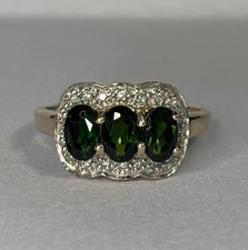 9ct Gold Russian Diopside Trilogy Ring | Green Gemstone Ring | Size Q (Approx)