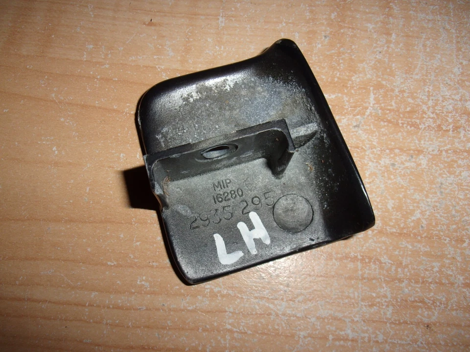 Manija interior de la puerta del conductor izquierdo Mopar Dodge Ram Van Sportsman Tradesman B150 B250 Foto 3 de 3