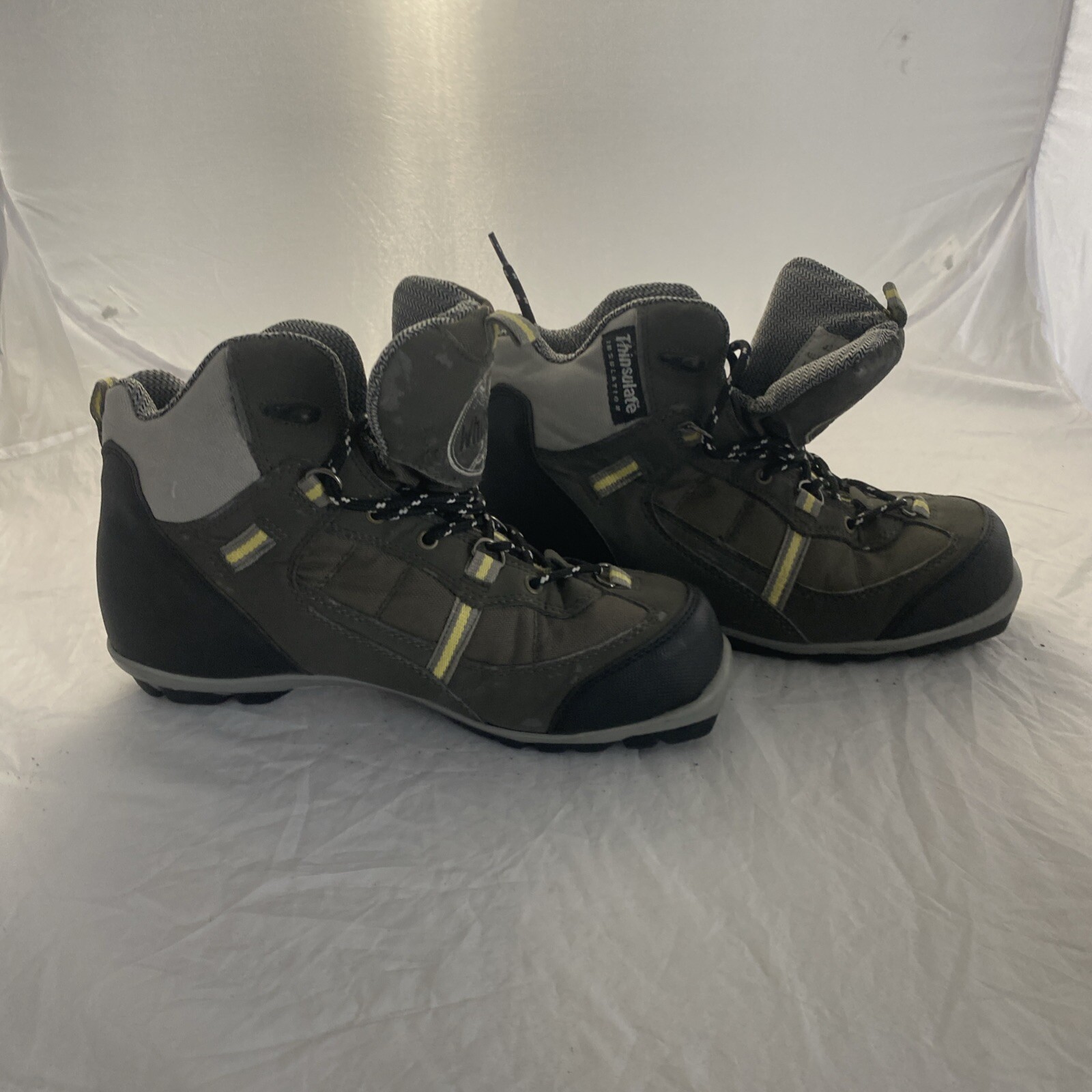 SALOMON Stivaletti stringati Thinsulate Whitewoods grigio verde avventura 42 buone condizioni