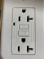 20A GFCI Receptacle Outlet w/ LED & Wallplate UL Listed - White 20 Amp
