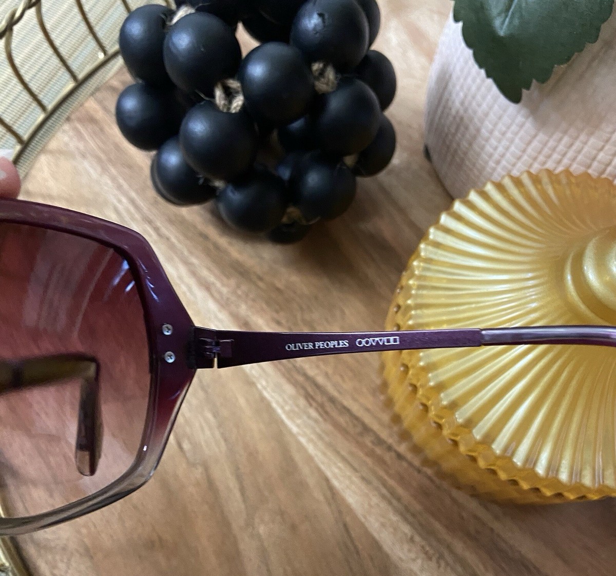 OLIVER PEOPLES Women display picture 1