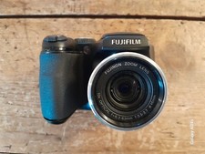 Fujifilm Finepix S700 7.1 Mega Pixels Digital Camera
