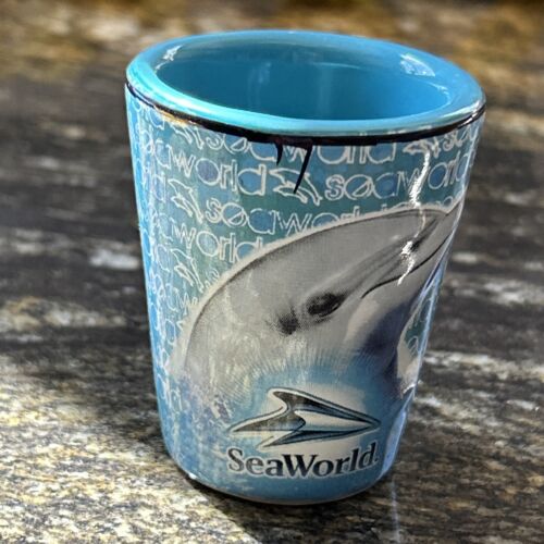 Sea World Seaworld Ceramic Great White Shark Shot Glass Blue Logo - Afbeelding 1 van 7