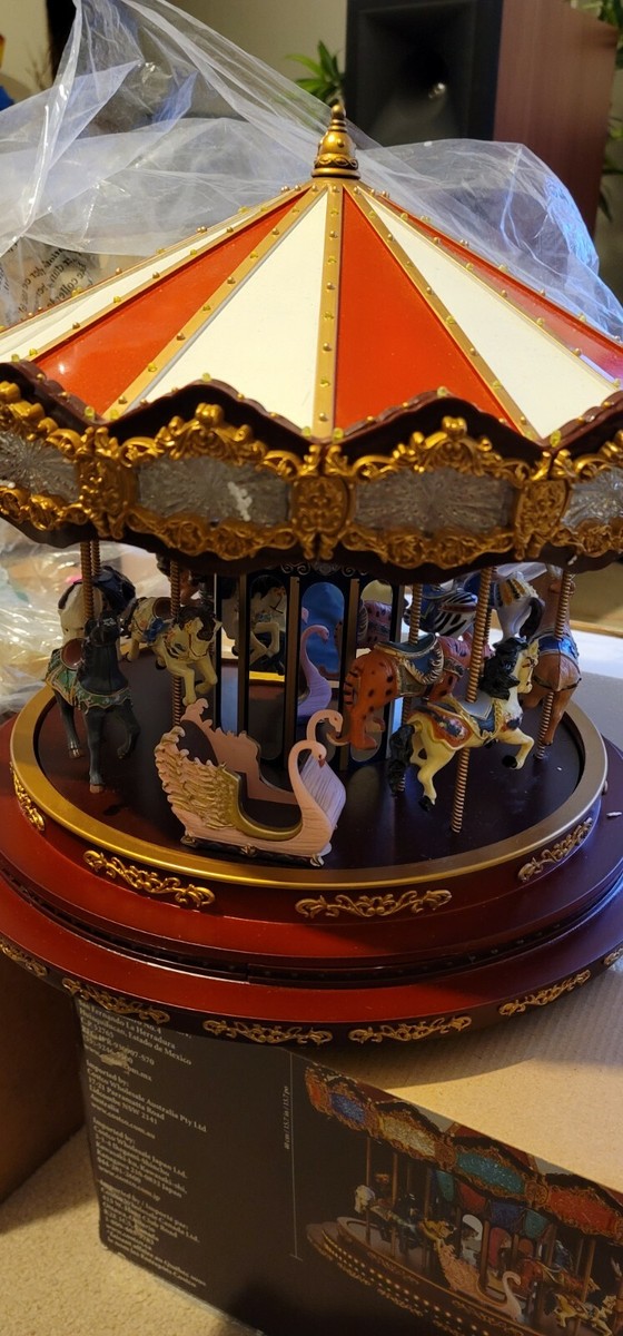 p*o様 Marquee Grand Carousel メリーゴーランド Mr Christmas Royal Marquee Deluxe Grand Carousel 40 Songs Holiday