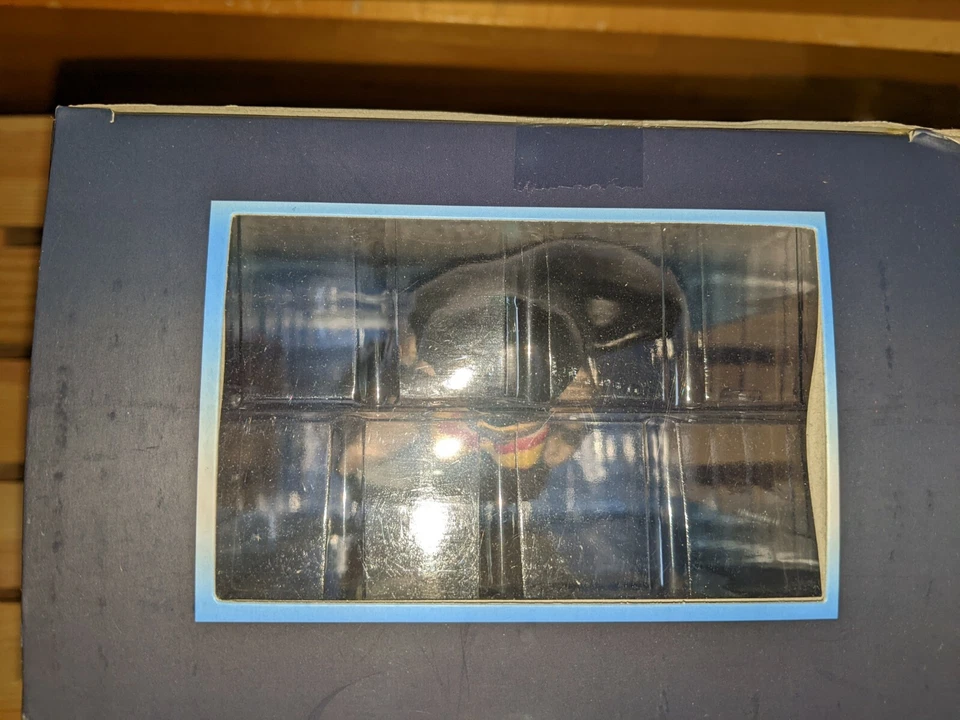 Estatua Mujer Maravilla 9" Mujer Fatales Liga de la Justicia Ilimitada Diamante Selección Foto 3 de 4