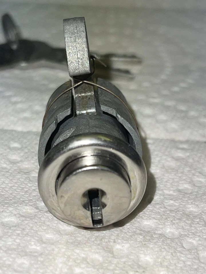 1959 Plymouth перчаточный ящик замок w_2 ключи DeSoto Dodge MOPAR новый из старых запасов - Изображение 3 из 4