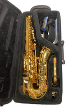 YAMAHA YAS-280 ALTO SAXOPHONE