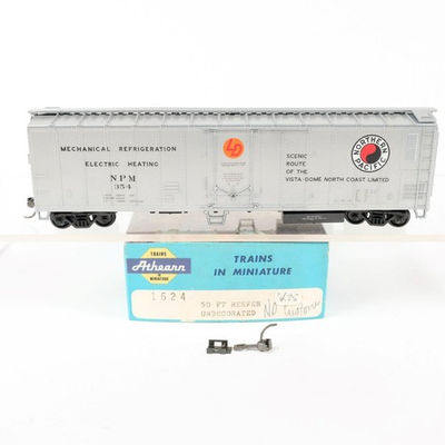 #ad Athearn HO Scale Custom Painted Northern Pacific NPM #354 Reefer Car Kit Built $19.99