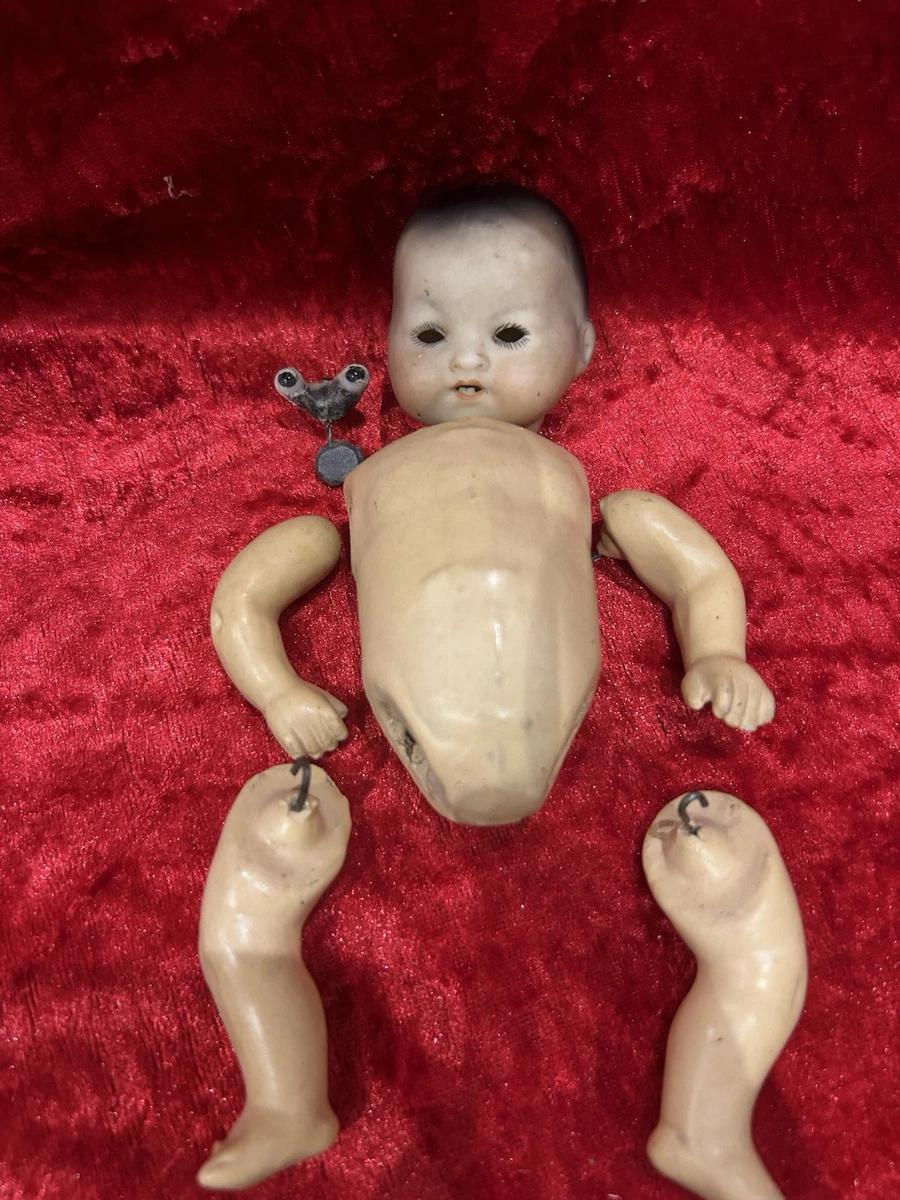 POUPEE ASIATIQUE ANCIENNE En Boite Neuve EUR 12,50 - FR