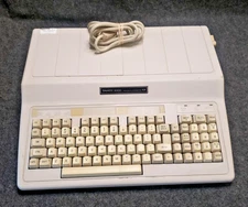 Tandy 1000 EX  Personal Computer Clean - Powers On UNTESTED, PARTS ONLY.. (OSSD)