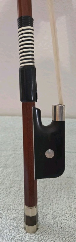 W. SEIFERT LARGER 28 1/4" MUSICAL BOW