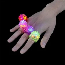 4 LED FLASHING COLOR LIGHT UP BUMPY RINGS RAVES PARTY JELLY RING CARNIVAL PRIZES