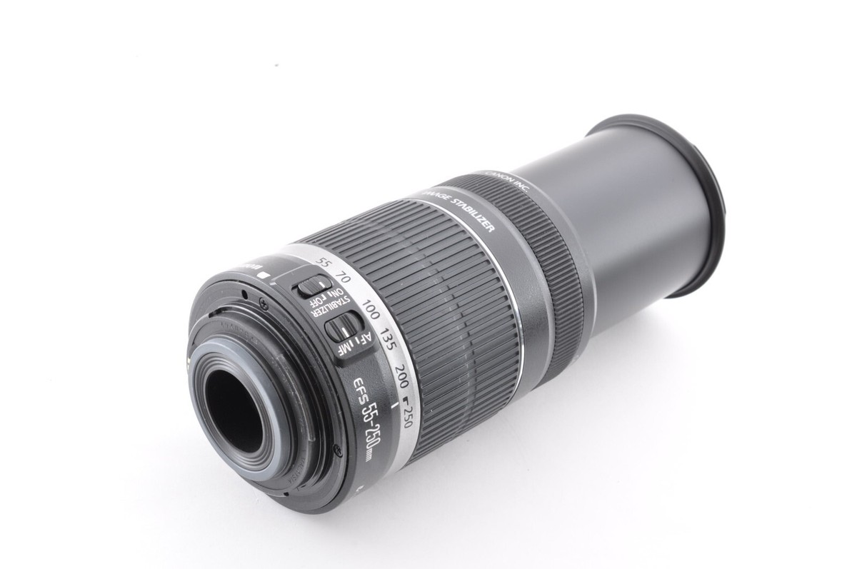 Canon Zoom Lens EF-S 55-250mm f/4-5.6 IS Near Mint APS-C Canon Zoom Lens EF-S 55-250mm f/4-5.6 IS Near Mint APS-C