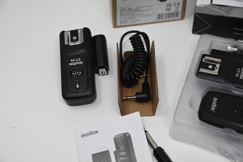 Godox CT-16 & CTR-16 Wireless Flash Trigger Transmitter Extra Receiver Set - Picture 5 of 5